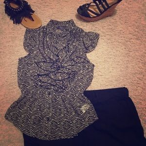 Cap sleeve ruffle top